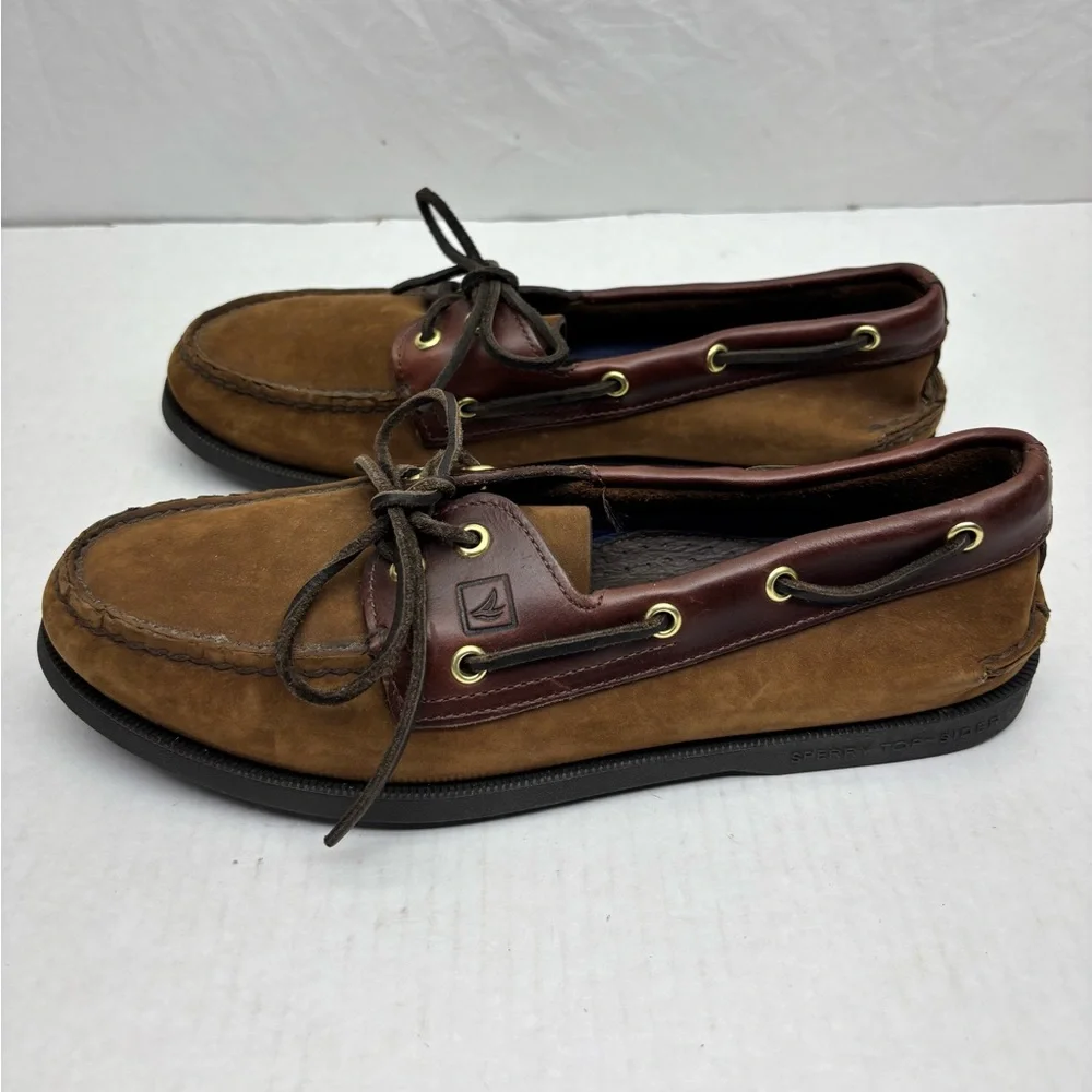 Sperry Men's Brown Suede Boat Shoes - Classic Lace-Up, SZ 9.5 W, box 17